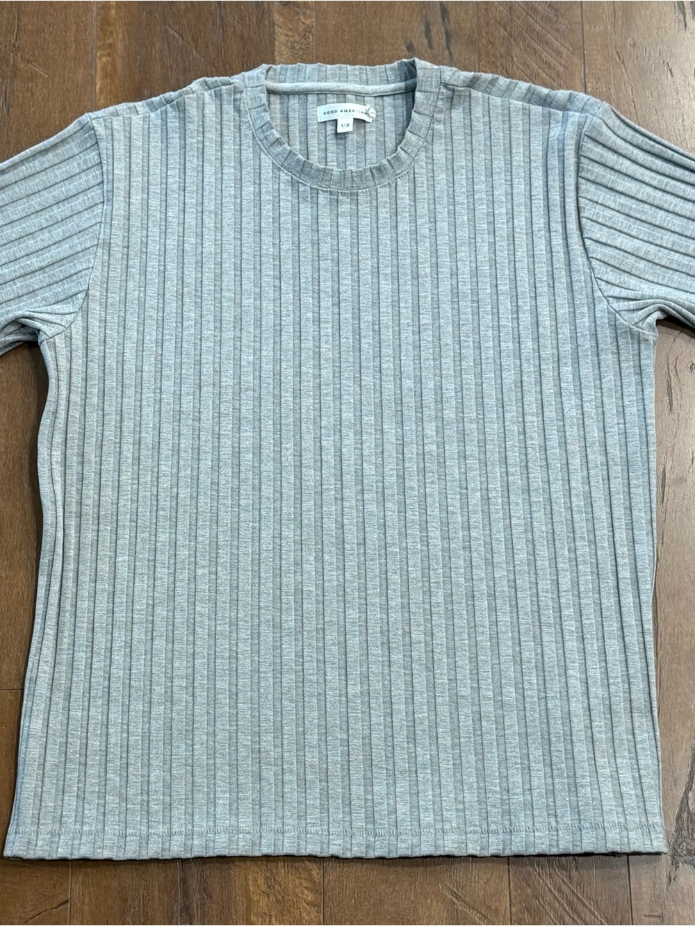 Good American Gray Ribbed Short Sleeve Crew Tee